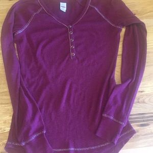 BONGO  Burgundy Henley